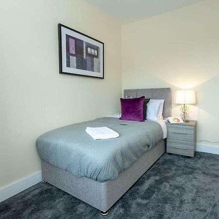 4 Bed Home, Driveway Parking Ideally Located In Latchford, Warrington - Executive St Marys House Warrington (Cheshire) Exterior foto