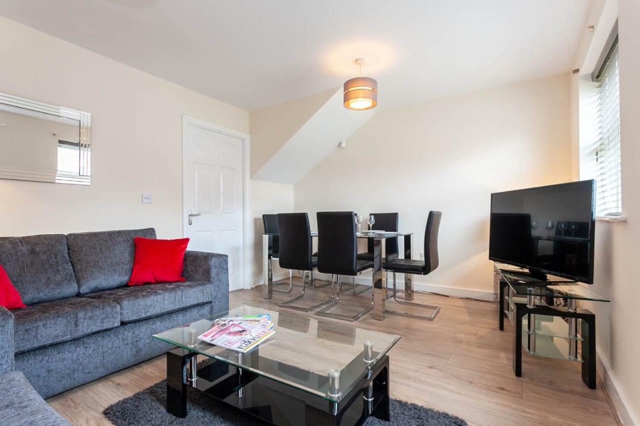 4 Bed Home, Driveway Parking Ideally Located In Latchford, Warrington - Executive St Marys House Warrington (Cheshire) Exterior foto