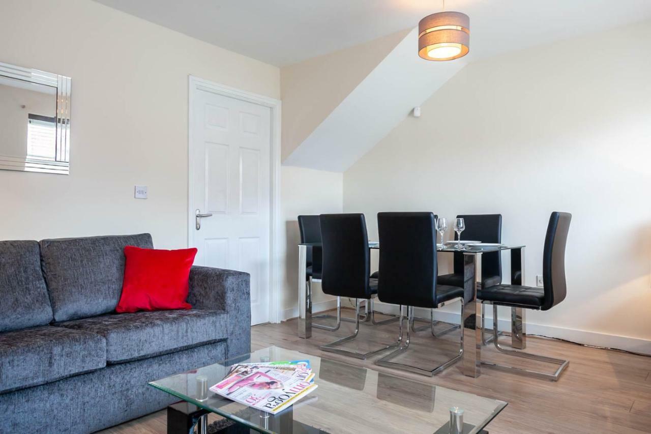 4 Bed Home, Driveway Parking Ideally Located In Latchford, Warrington - Executive St Marys House Warrington (Cheshire) Exterior foto