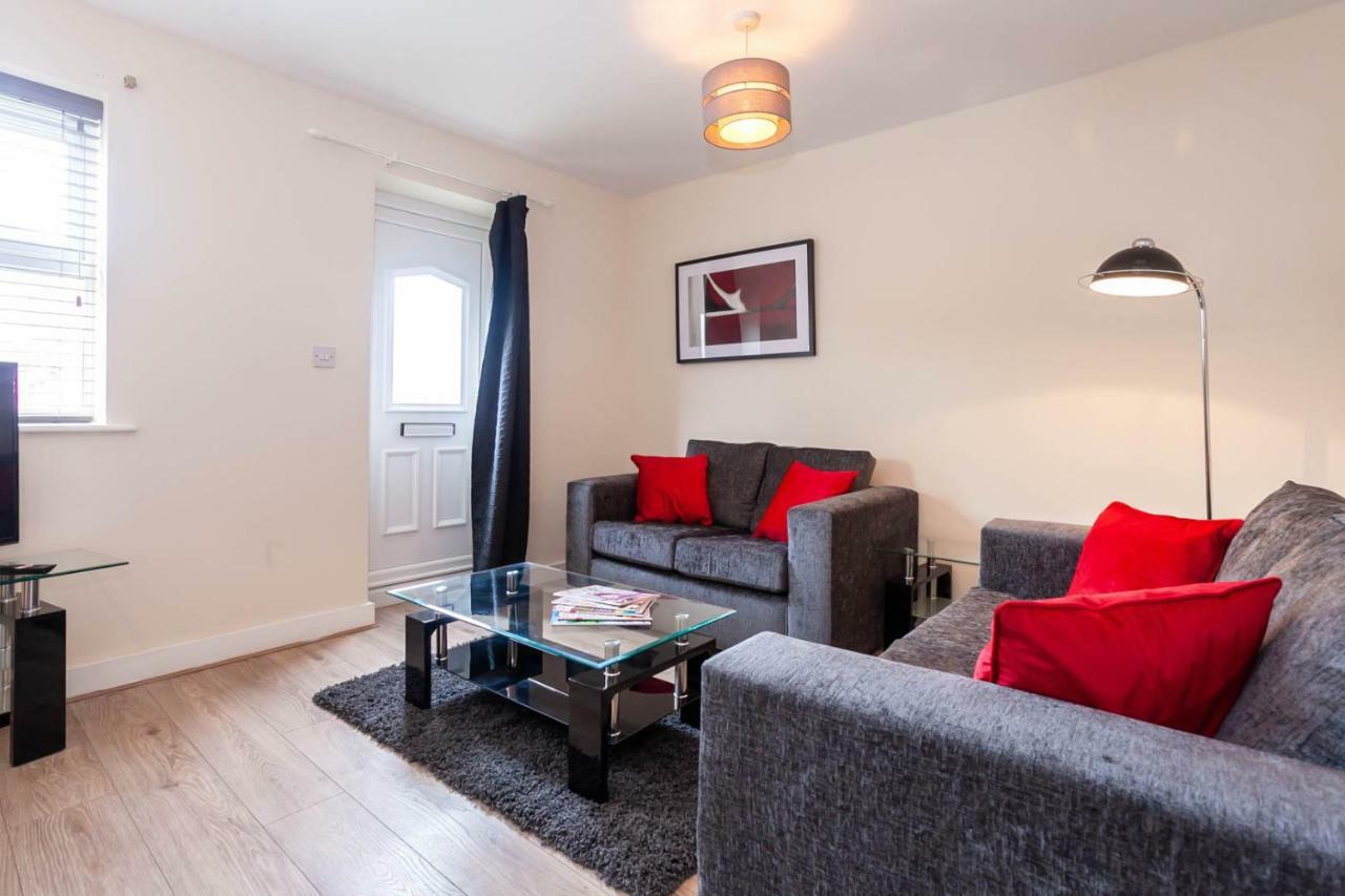4 Bed Home, Driveway Parking Ideally Located In Latchford, Warrington - Executive St Marys House Warrington (Cheshire) Exterior foto