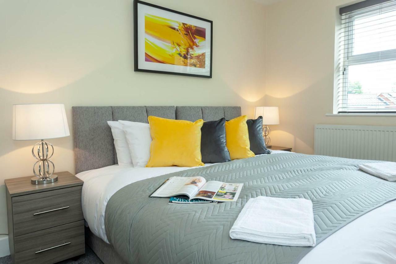 4 Bed Home, Driveway Parking Ideally Located In Latchford, Warrington - Executive St Marys House Warrington (Cheshire) Exterior foto